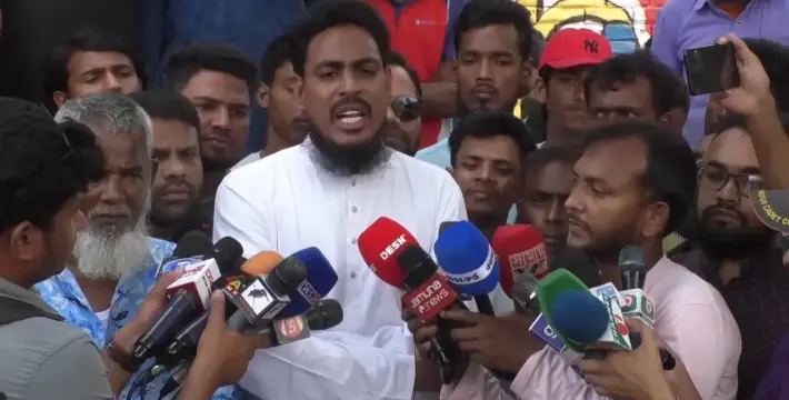 [আ. লীগ নাম ও মতাদর্শ নিয়ে কোনভাবেই রাজনীতি করতে পারেনা : আখতার হোসেন]