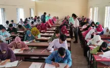 [রংপুরে এসএসসি পরীক্ষায় অনুপস্থিত ৫৭৭, বহিষ্কার ৫]