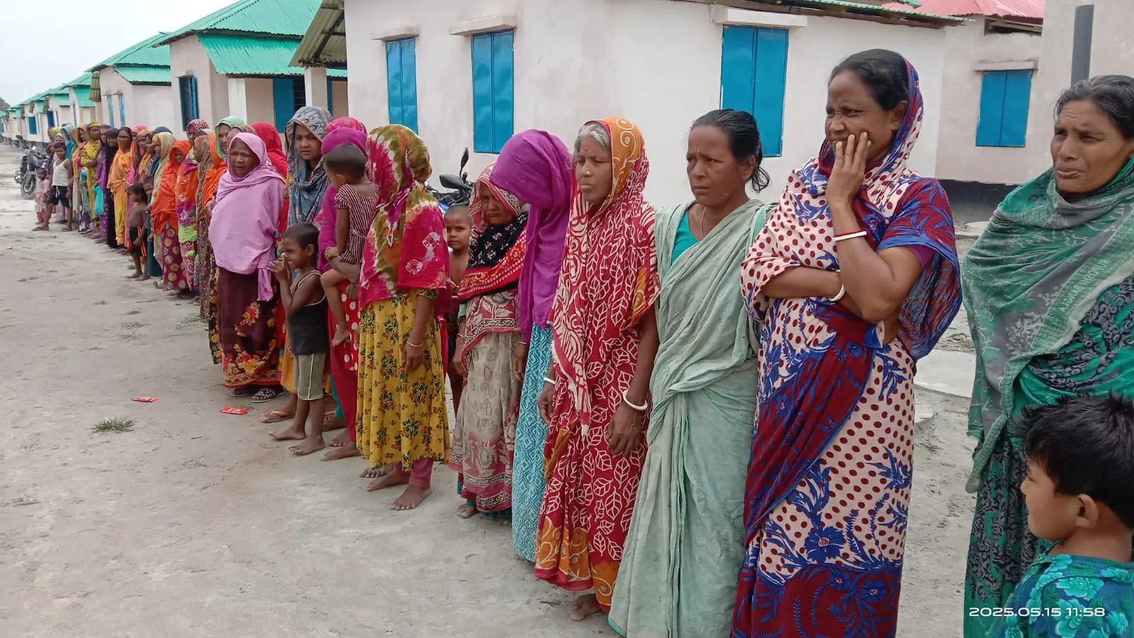 [পীরগাছায় বৈষম্যবিরোধী ছাত্র নেতার বিরুদ্ধে মিথ্যা সংবাদ প্রকাশের প্রতিবাদে মানববন্ধন]